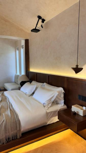 Lijiang Old Town Yunqiu B&B